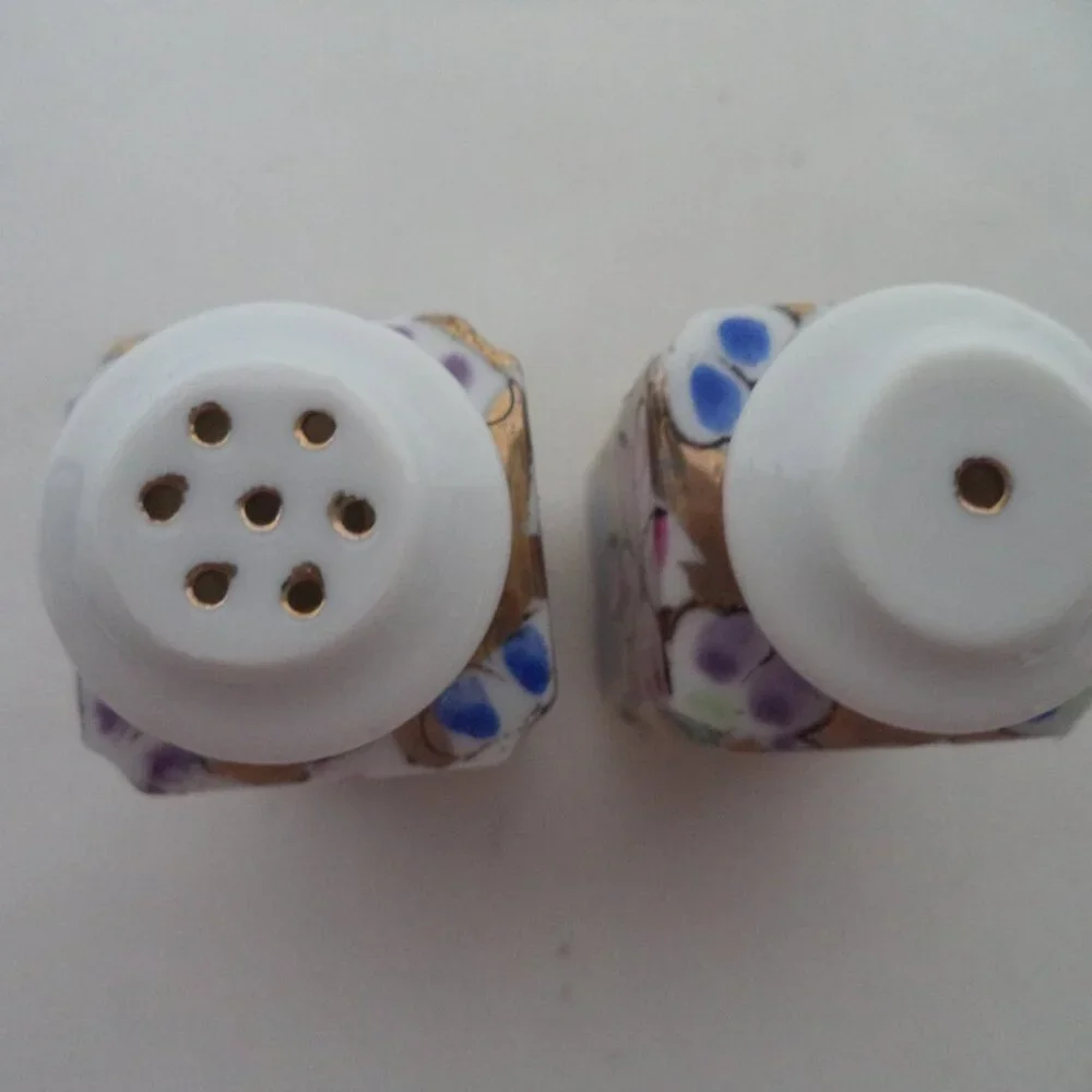 Vintage Chintz Porcelain Salt Pepper Shaker Set small gold pink green yellow 2.7